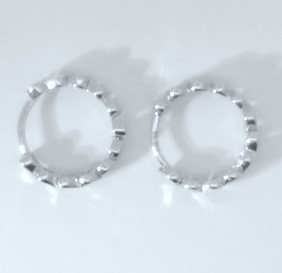 14K WHITE GOLD HUGGIES EARRINGS