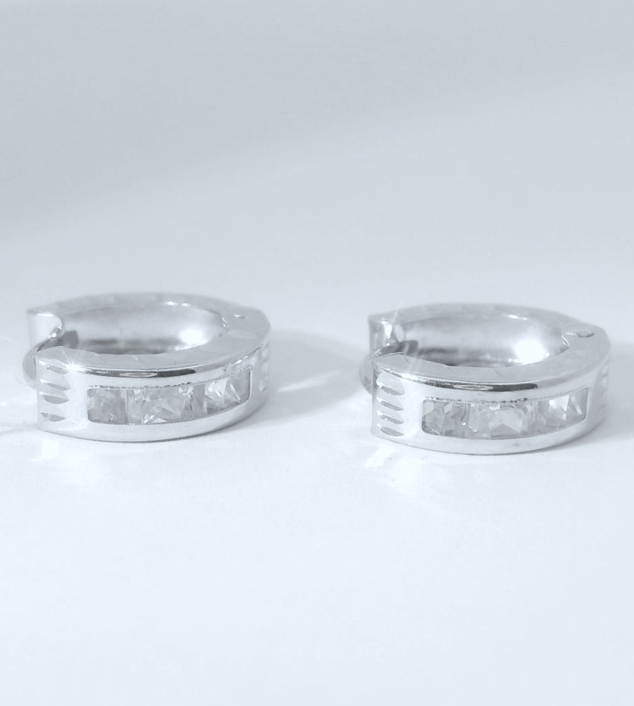 14K WHITE GOLD HUGGIES EARRINGS