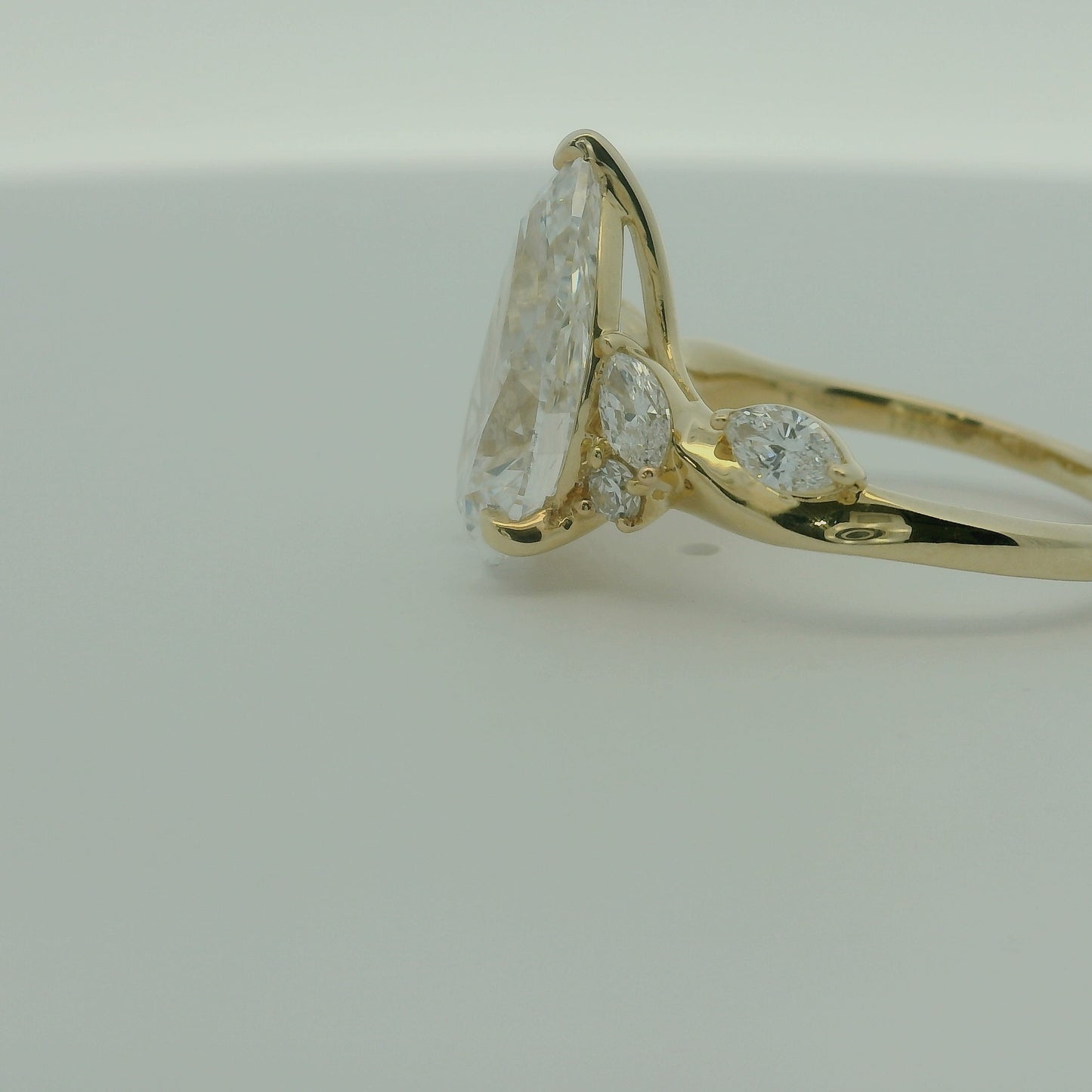 14K YELLOW GOLD PEAR/MARQUISE/ROUND DIAMOND LAB GROWN 5.50CTW SIZE 7 5.0G