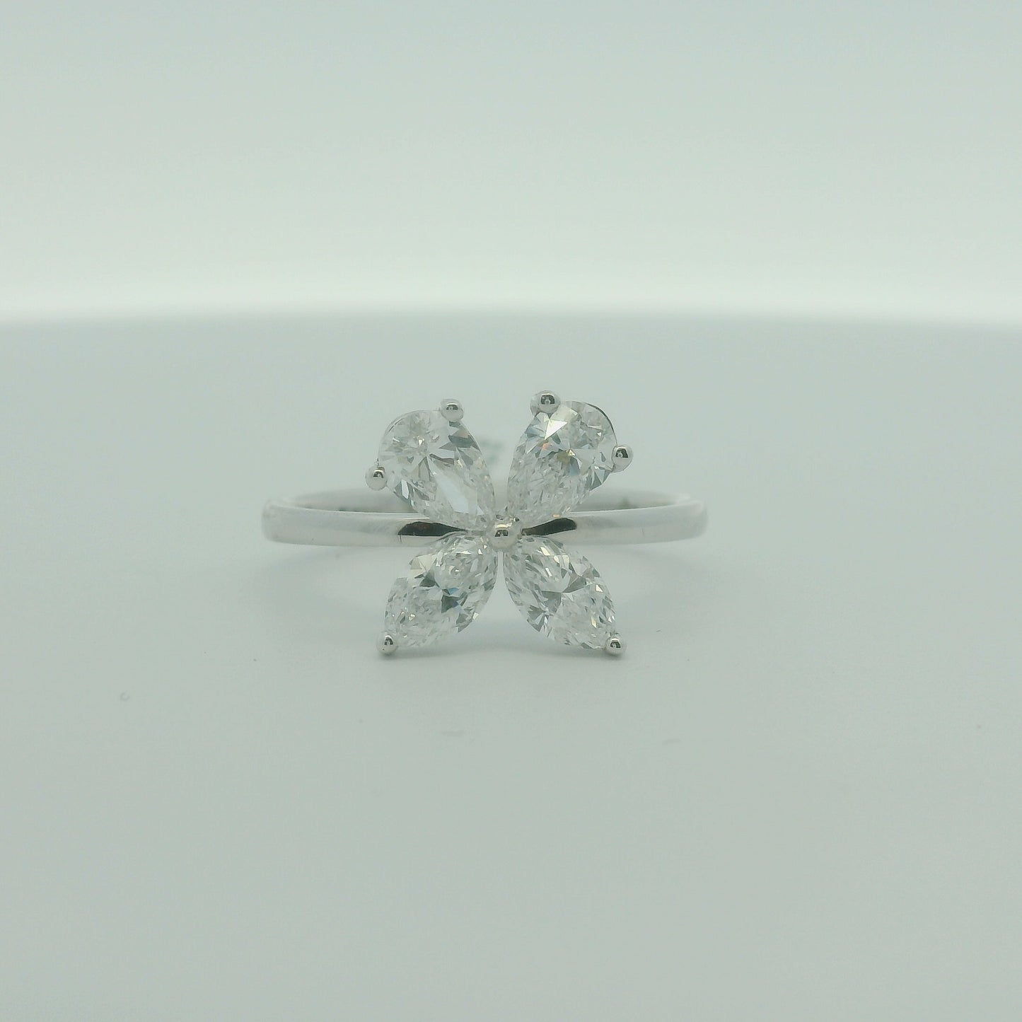 14K WHITE GOLD PEAR/MARQUISE DIAMOND LAB GROWN 1.10CTW SIZE 7 2.5G
